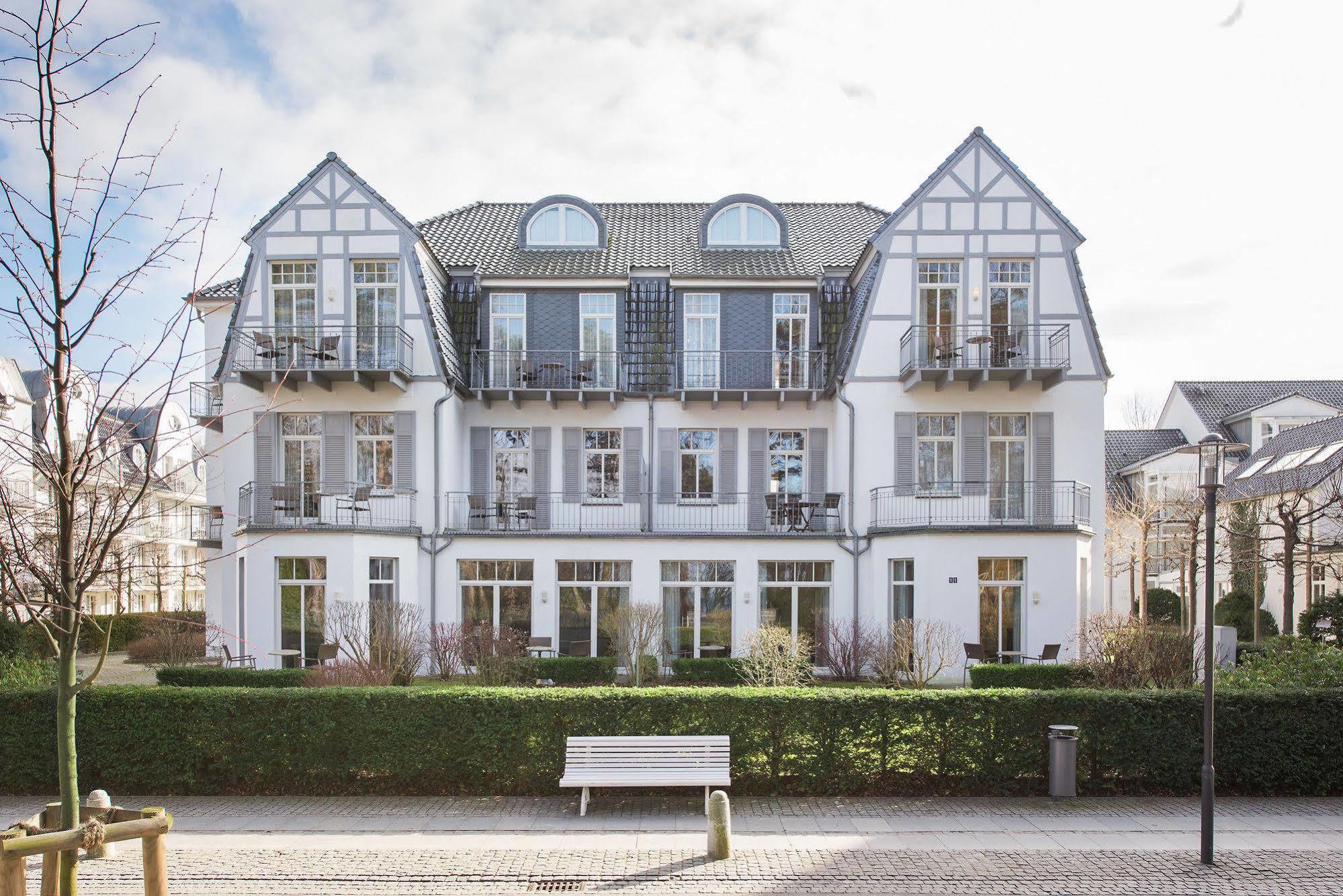 Aparthotel Kuehlungsborn, Villa Am Konzertgarten ภายนอก รูปภาพ