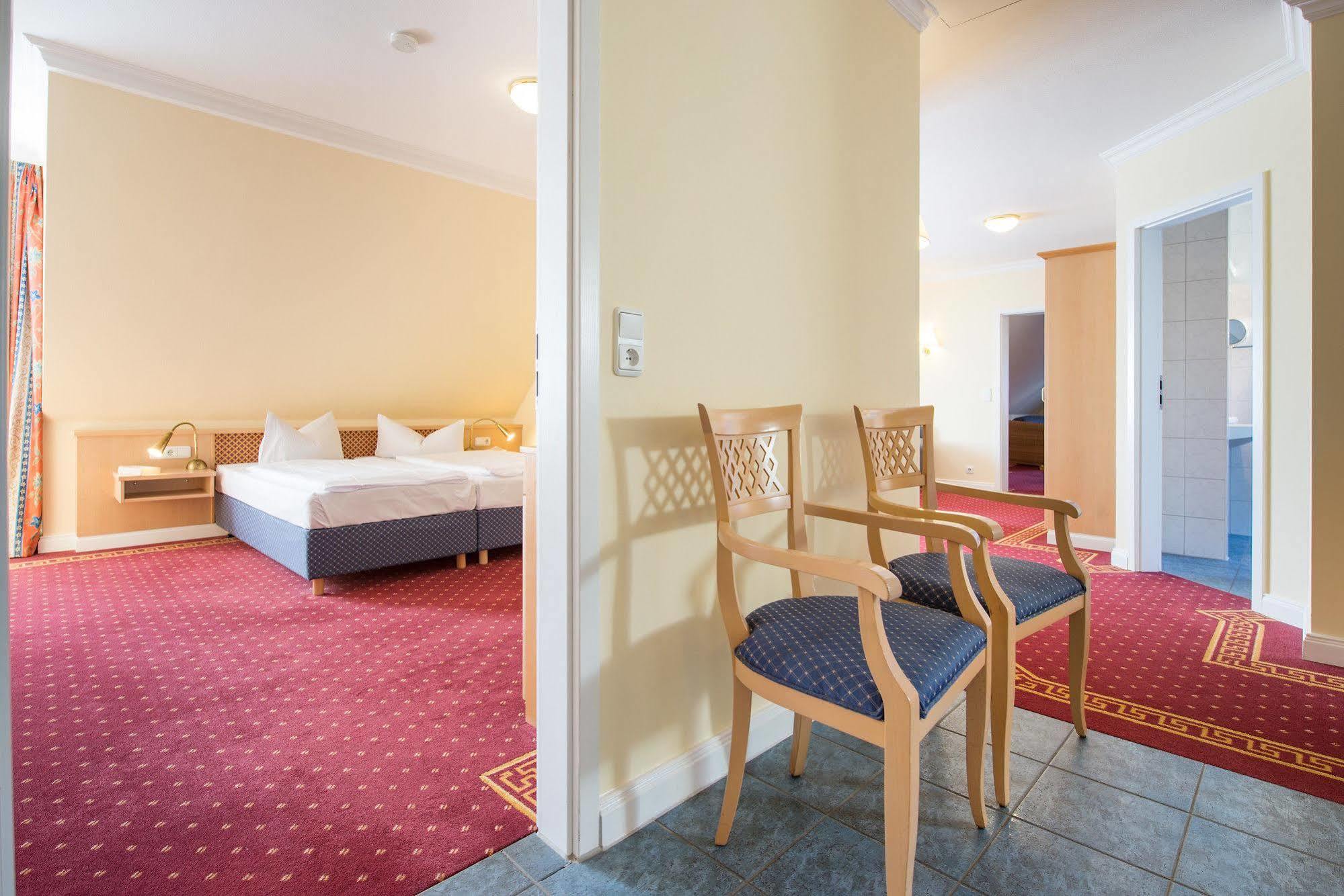 Aparthotel Kuehlungsborn, Villa Am Konzertgarten ภายนอก รูปภาพ