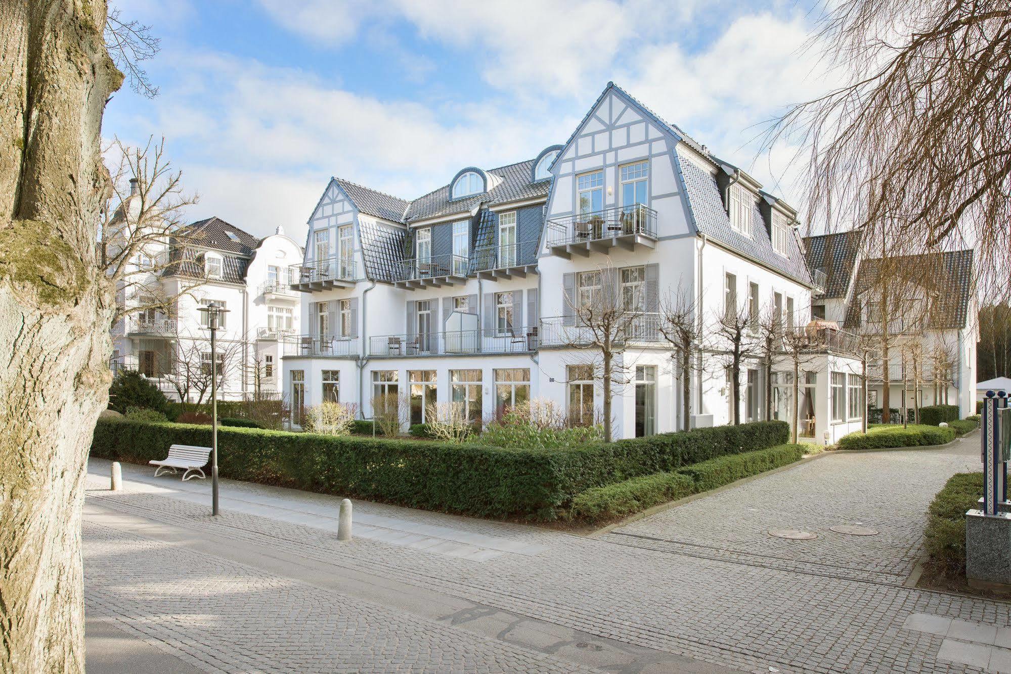 Aparthotel Kuehlungsborn, Villa Am Konzertgarten ภายนอก รูปภาพ