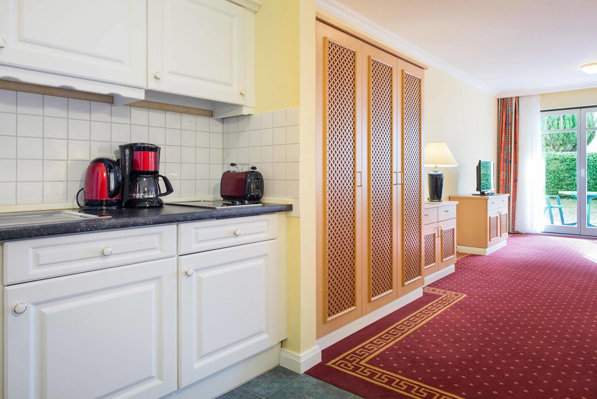 Aparthotel Kuehlungsborn, Villa Am Konzertgarten ภายนอก รูปภาพ
